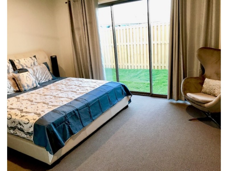 9 Kumbatine Street, Pimpama QLD 4209