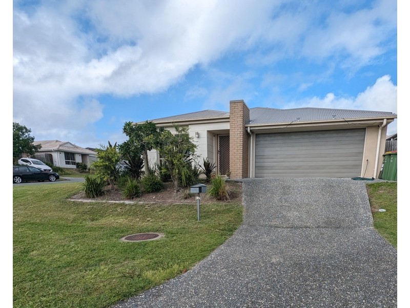 77 Woodrose Circuit, Pimpama QLD 4209