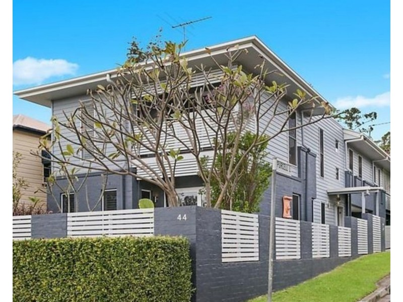 44 Dutton Street, Hawthorne QLD 4171