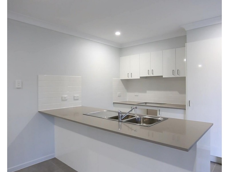 20 Hazel Street, Pimpama QLD 4209