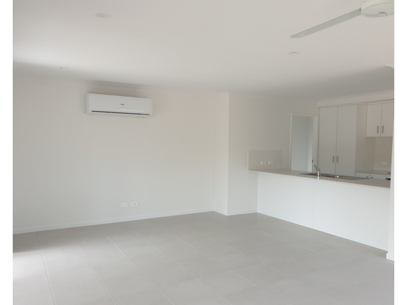 2 Sophora Road, Holmview QLD 4207