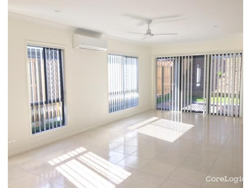 24 Sunwood Crescent, Maudsland QLD 4210