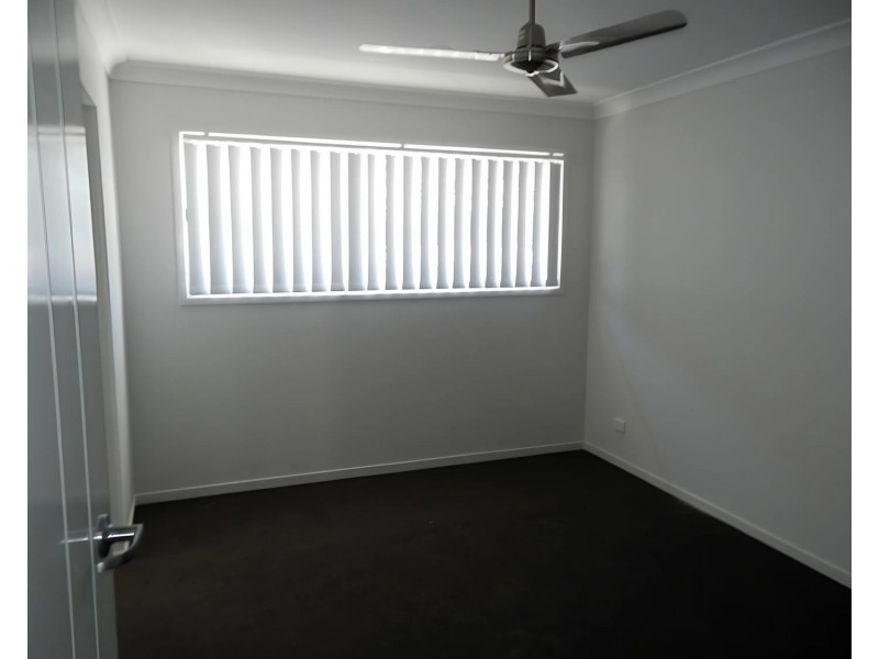 17 hillsborough Place, Pimpama QLD 4209