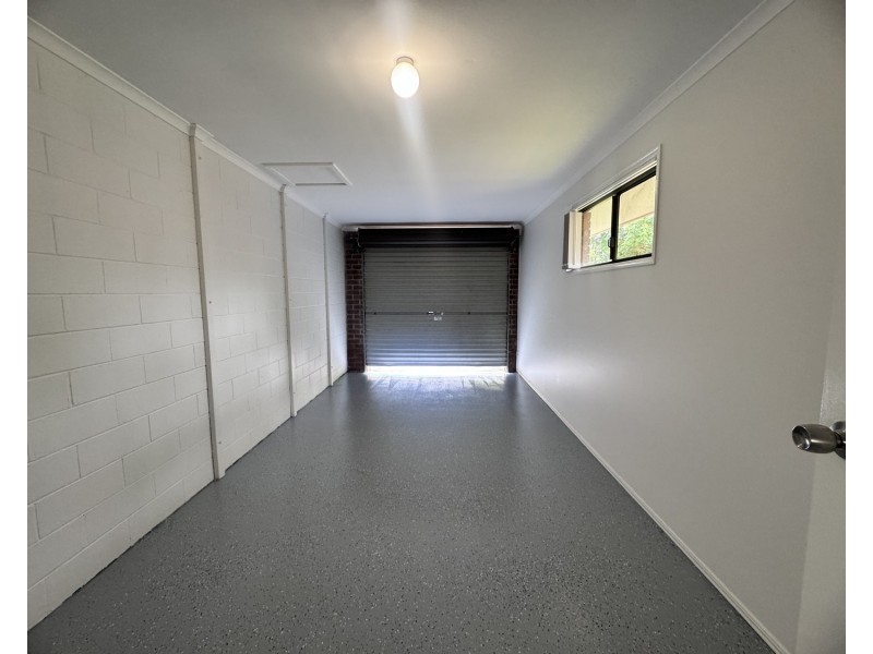 2/7 Academy Street, Oxenford QLD 4210