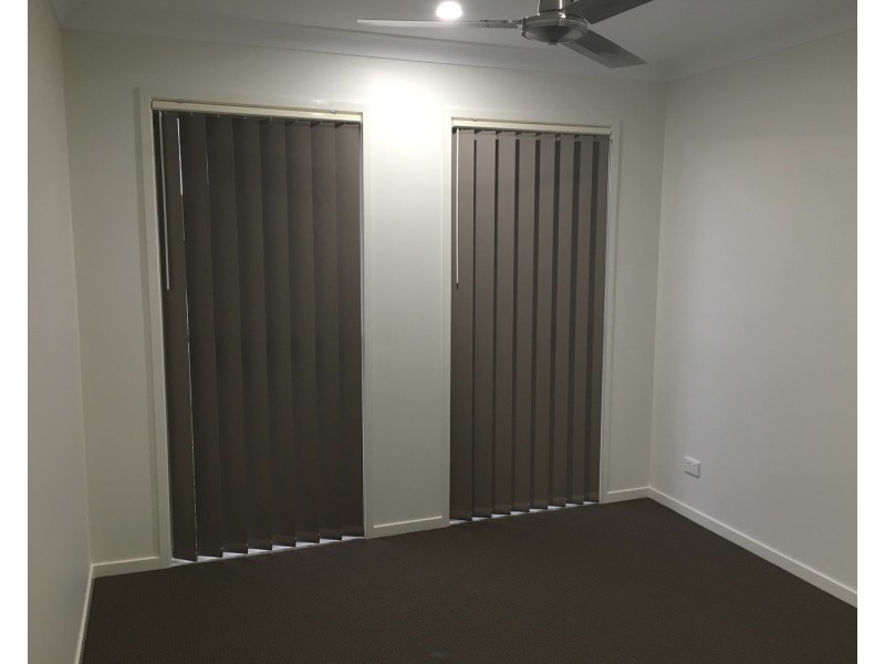 40 Percy Earl Crescent, Pimpama QLD 4209