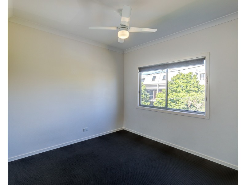 64 Jamieson Street, Bulimba QLD 4171