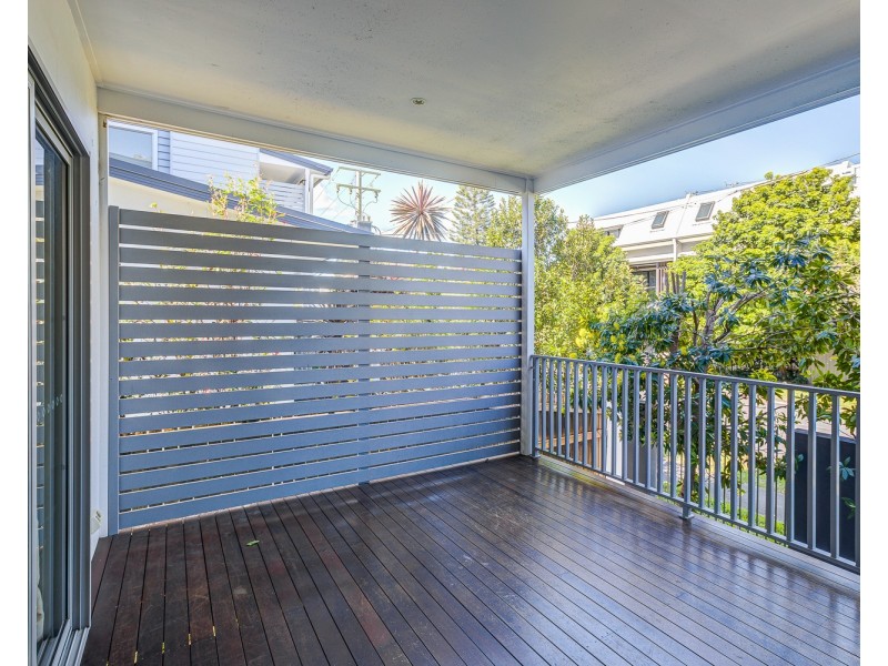 64 Jamieson Street, Bulimba QLD 4171