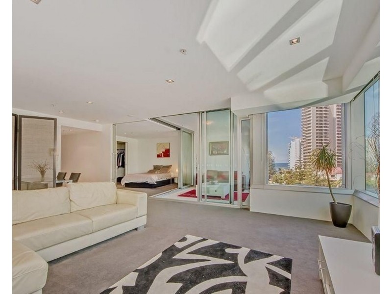 508/9 Hamilton Avenue, Surfers Paradise QLD 4217