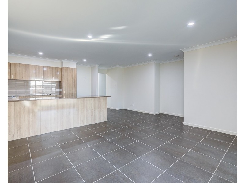 18 Greenwich Avenue, Pimpama QLD 4209