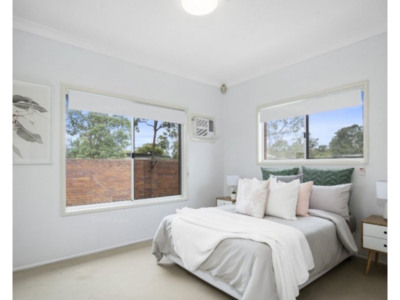 2 Loxton Court, Helensvale QLD 4212