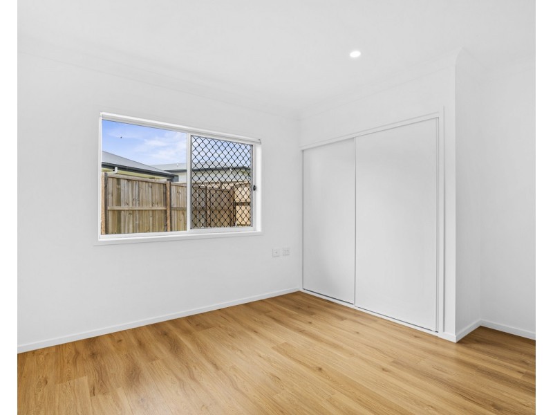 3B Alexander Place, Gleneagle QLD 4285