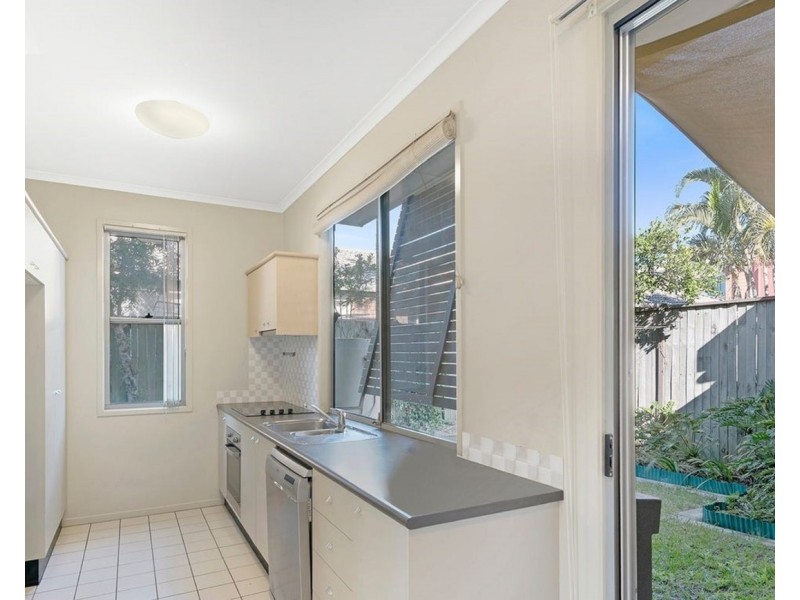 56 Beverley Street, Morningside QLD 4170