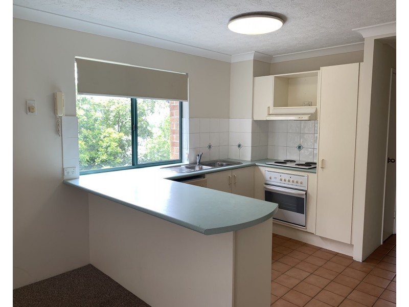 45/45 Pohlman Street, Southport QLD 4215