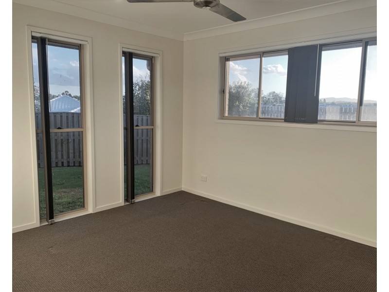 2 Steves Way, Coomera QLD 4209