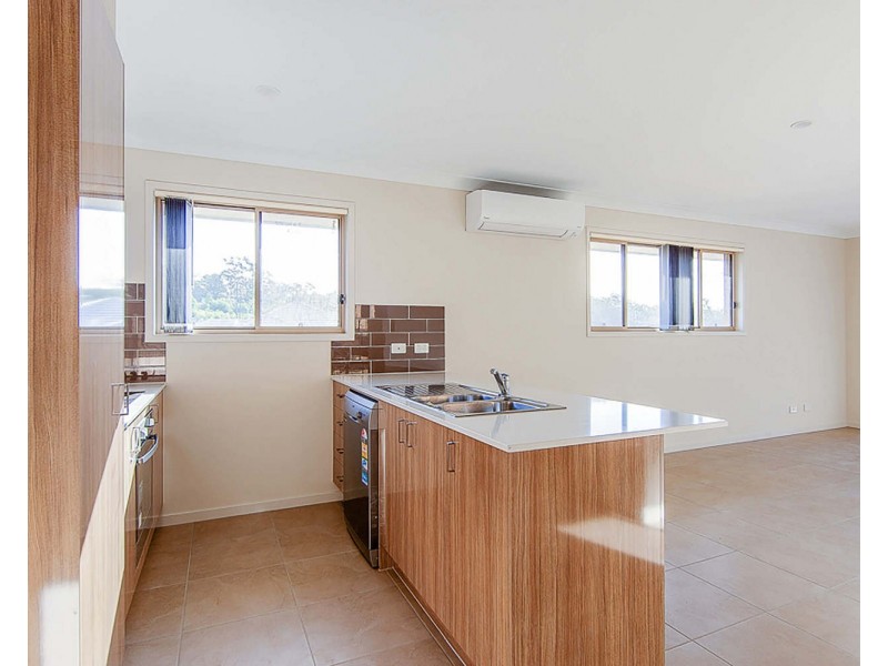 31 Clermont Street, Holmview QLD 4207