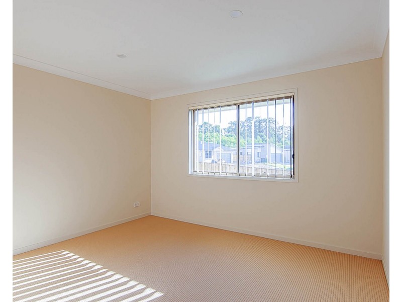 31 Clermont Street, Holmview QLD 4207