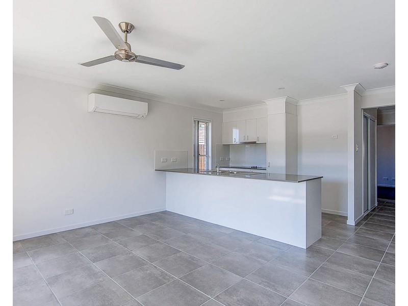 21 Clermont Street, Holmview QLD 4207