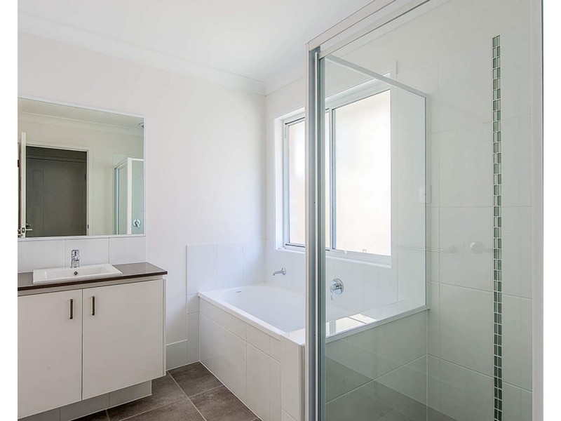 21 Clermont Street, Holmview QLD 4207