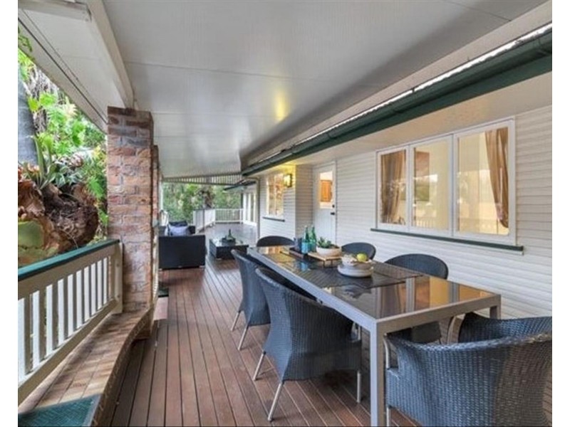 39 Dopson Street, Taringa QLD 4068