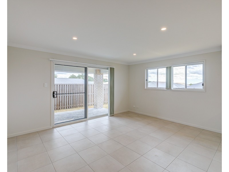 3 Heath Terrace, Park Ridge QLD 4125