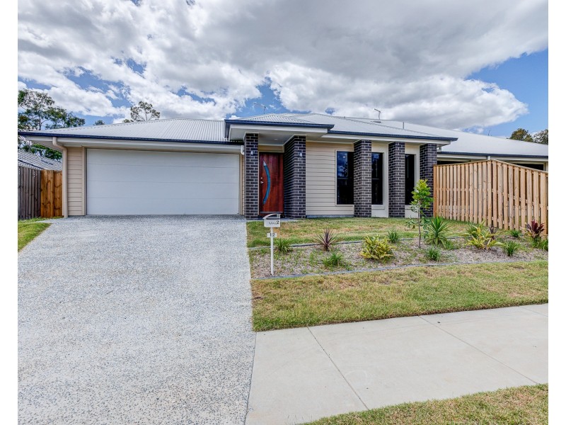 2/12 Alexis Street, Park Ridge QLD 4125