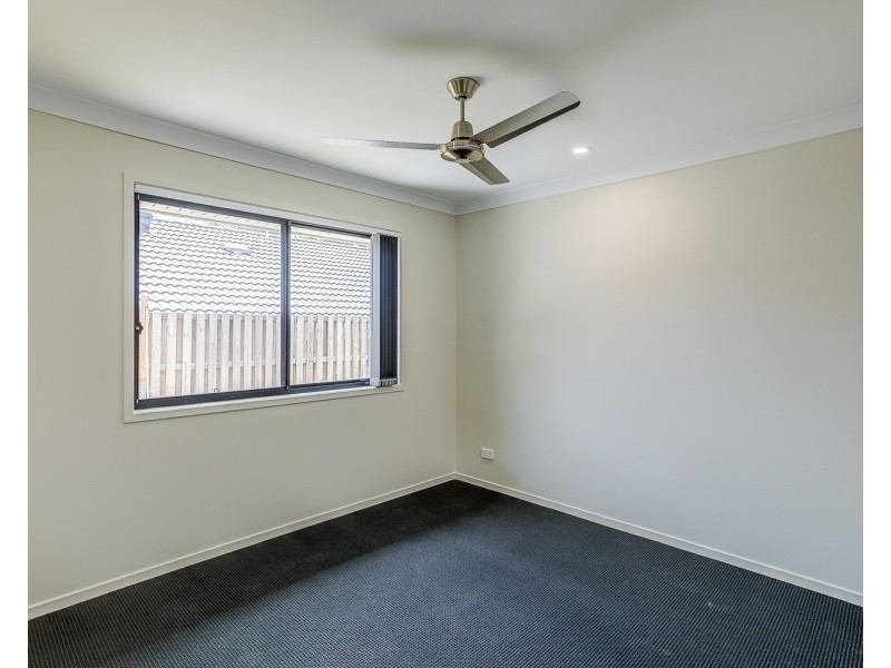 2/12 Alexis Street, Park Ridge QLD 4125