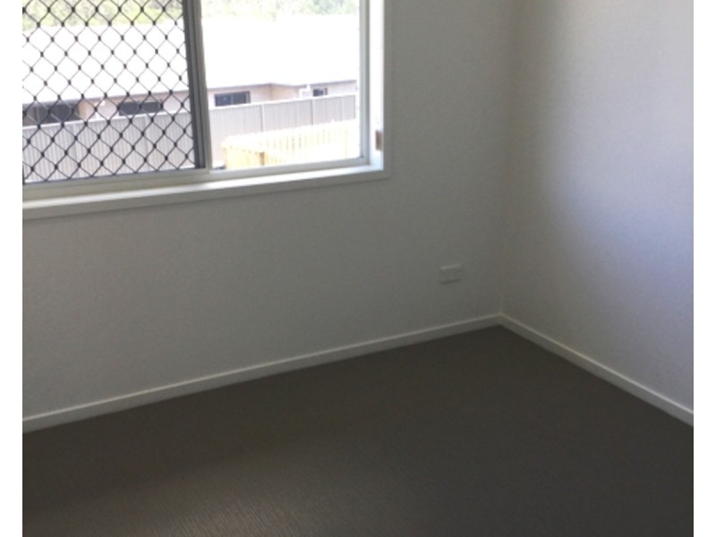 2 Cygnus Crescent, Coomera QLD 4209