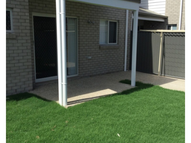 2 Cygnus Crescent, Coomera QLD 4209