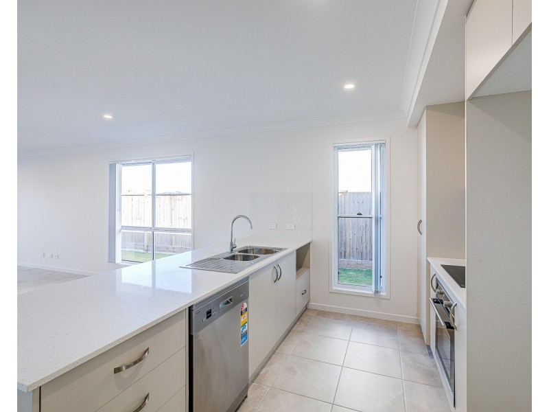 15 Dorrigo Street, Yarrabilba QLD 4207