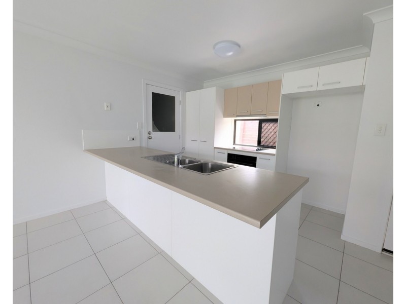 18 Winchester Crescent, Pimpama QLD 4209
