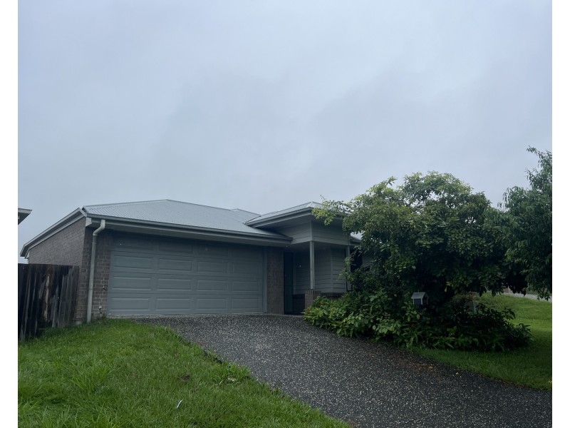 10 Greenwich Avenue, Pimpama QLD 4209