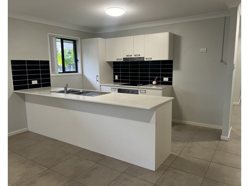 10 Greenwich Avenue, Pimpama QLD 4209