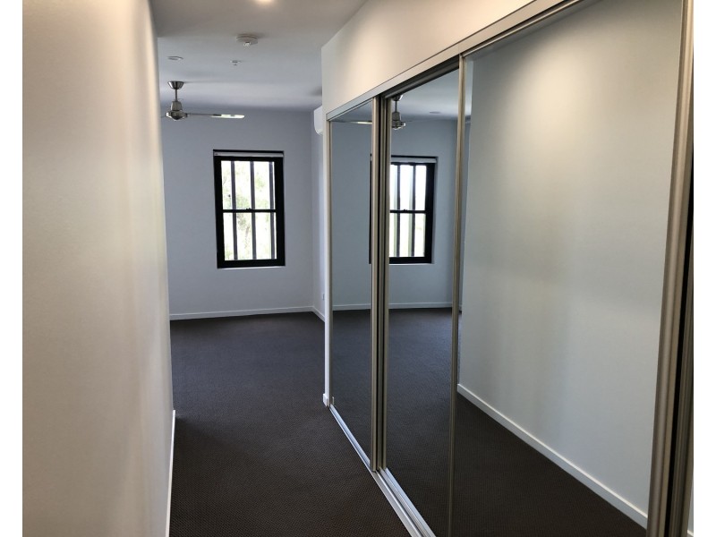 3308/4 Oaky Creek Road, Coomera QLD 4209