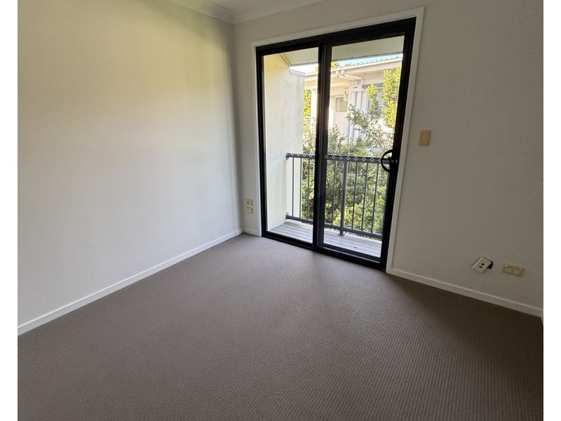 13/7 Bowden Court, Nerang QLD 4211