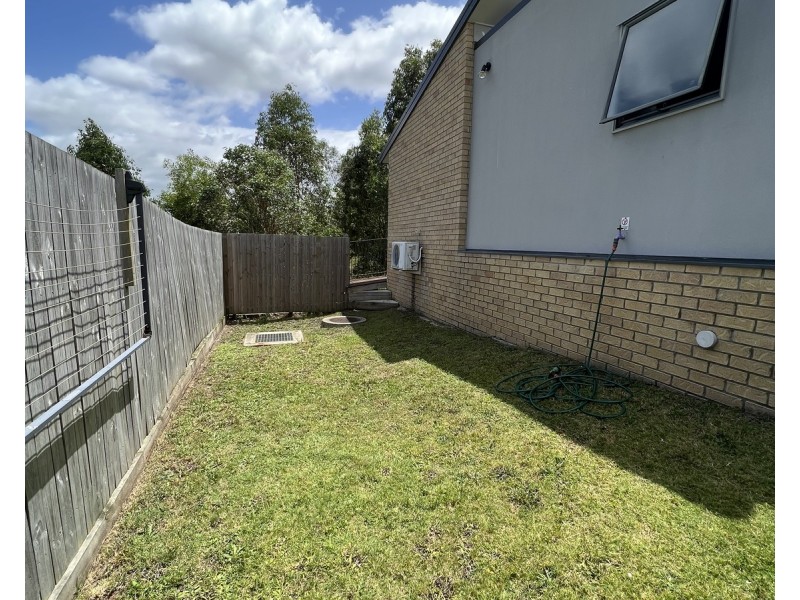 19 Cairnlea Drive, Pimpama QLD 4209