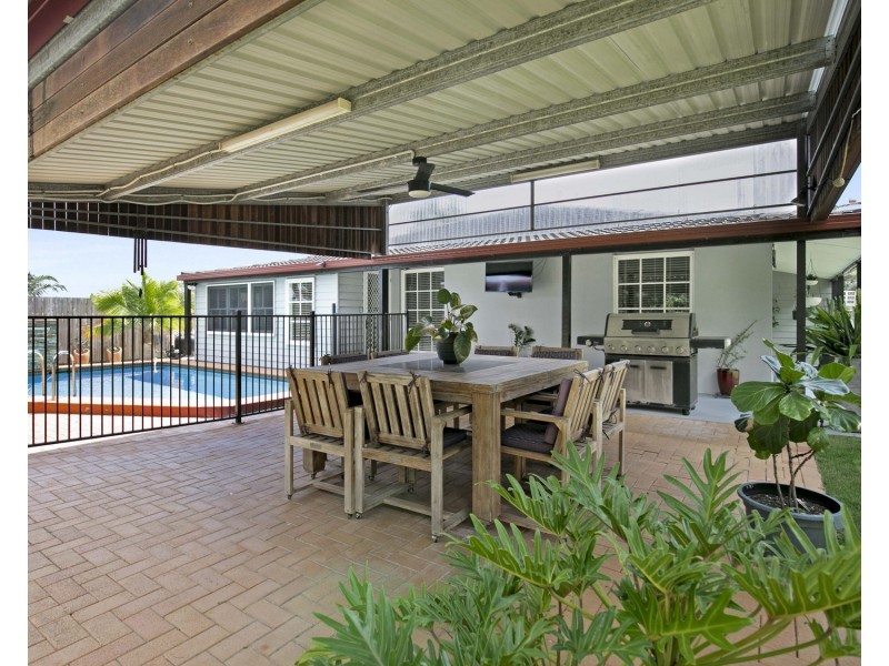 6 Inglis Court, Springwood QLD 4127