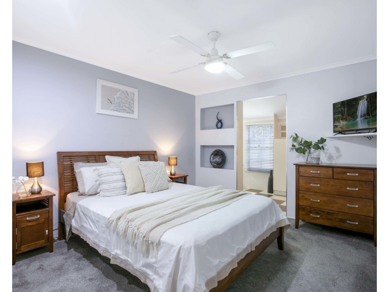 6 Inglis Court, Springwood QLD 4127