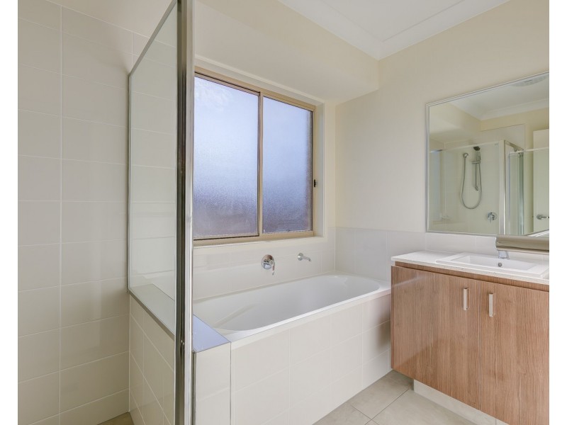 46 Innsbruck Way, Bahrs Scrub QLD 4207