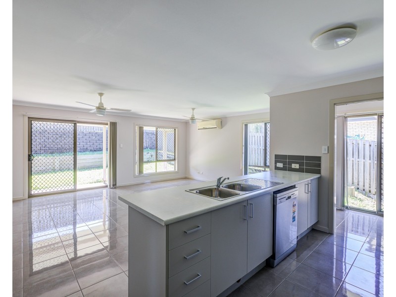 57 Breezeway Drive, Bahrs Scrub QLD 4207