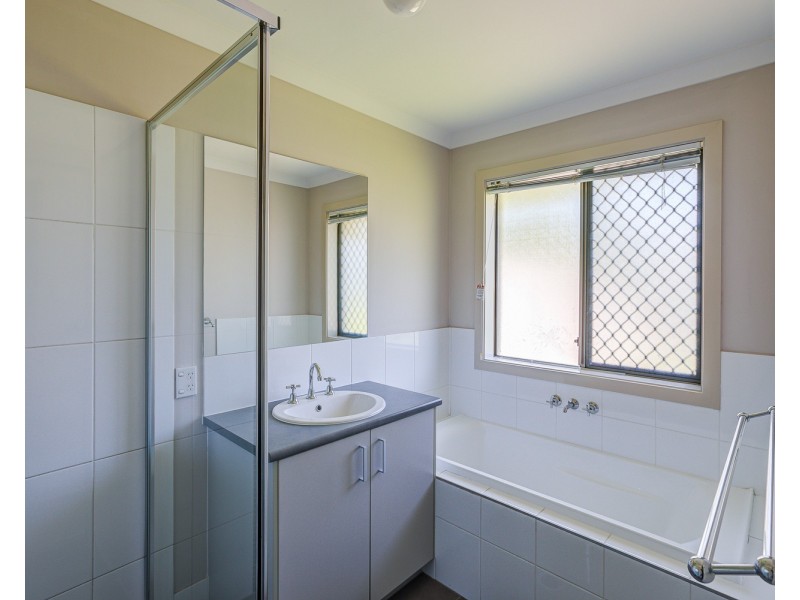 57 Breezeway Drive, Bahrs Scrub QLD 4207