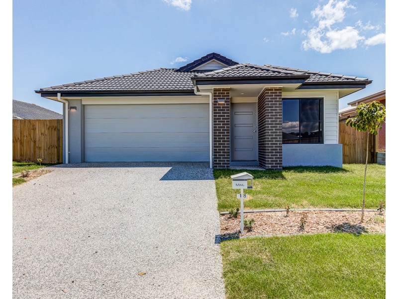 18 Edinburgh Crescent, Gleneagle QLD 4285