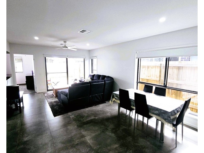 18 Skybury Street, Ormeau QLD 4208