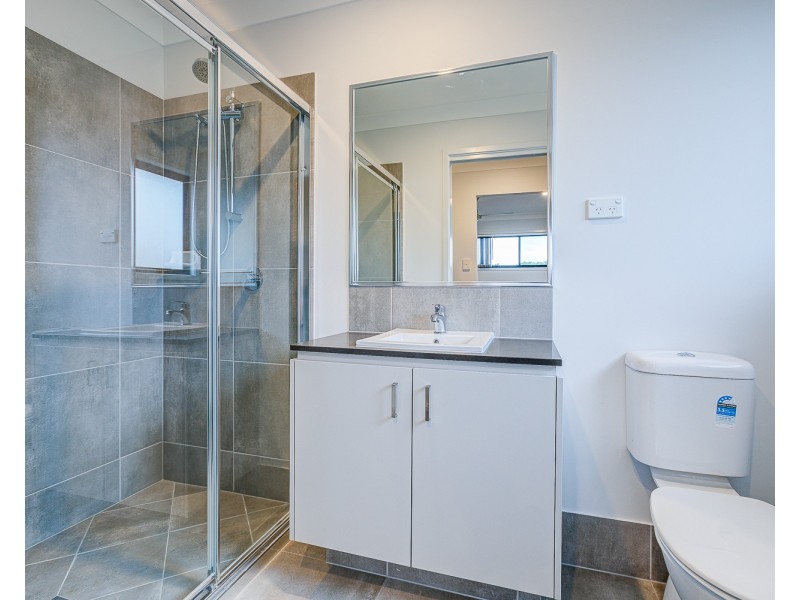 4 Tahoe Street, Logan Reserve QLD 4133