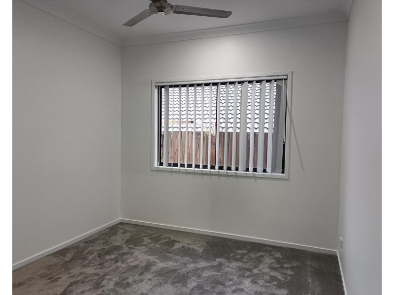 16 Leabrook Place, Pimpama QLD 4209