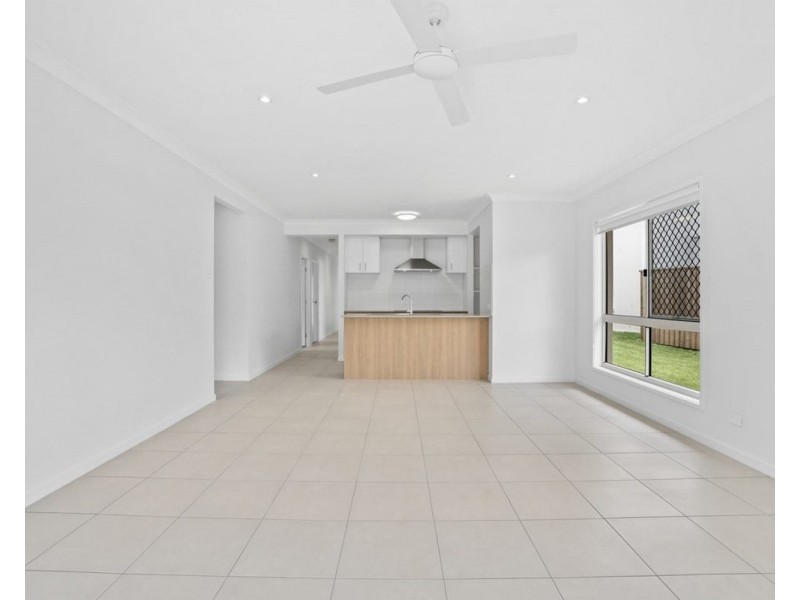 3 Riverina Court, Nerang QLD 4211