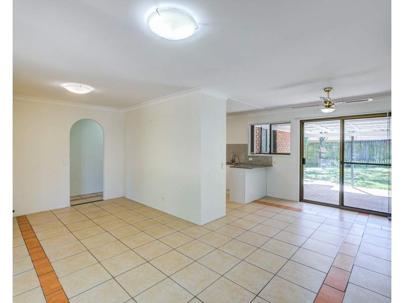 7 Nambung Close, Riverhills QLD 4074