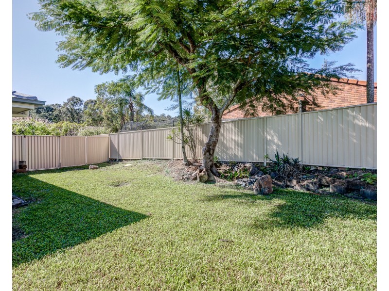 2/3 Hepburn Court, Oxenford QLD 4210