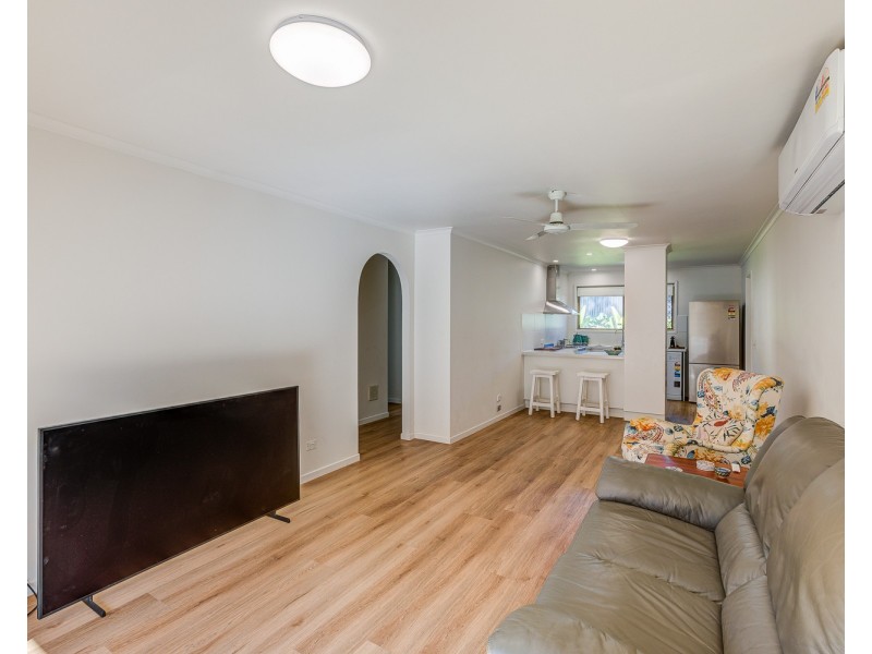 2/3 Hepburn Court, Oxenford QLD 4210