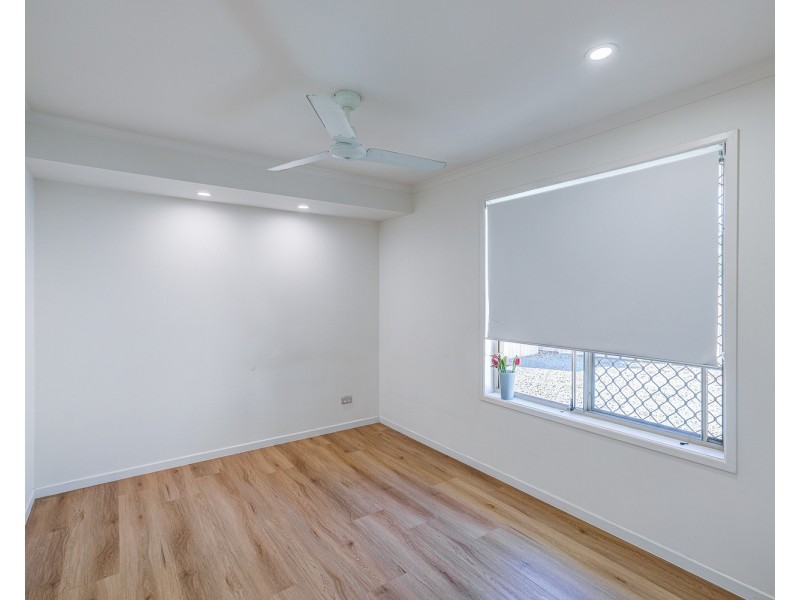 2/3 Hepburn Court, Oxenford QLD 4210