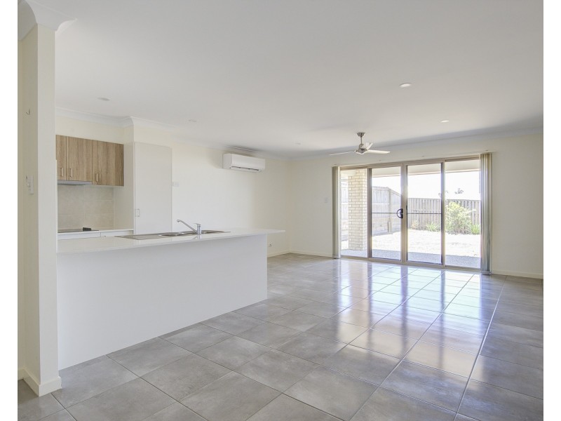 1/35 Brookfield Street, Pimpama QLD 4209